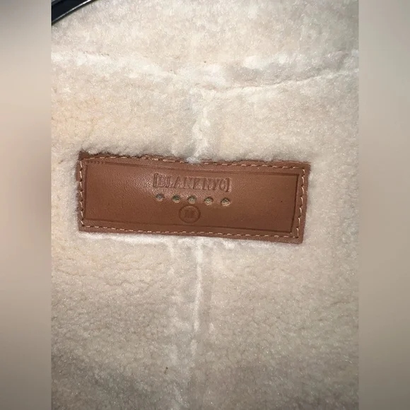 Blank NYC Feels Natural Tan Faux Fur Coat Sherpa Lined - Picture 9 of 9